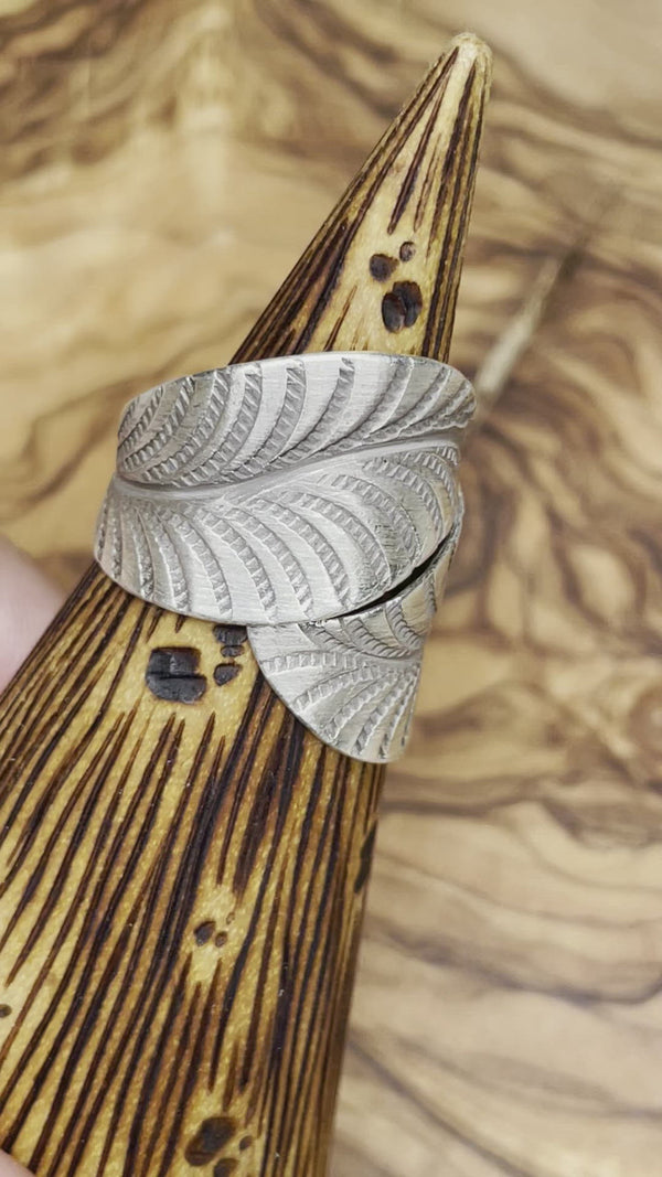 Hill Tribe Fine Silver Ring - Two Leaves