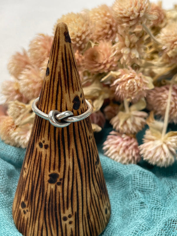 Hill Tribe Fine Silver Ring - Simple Knot