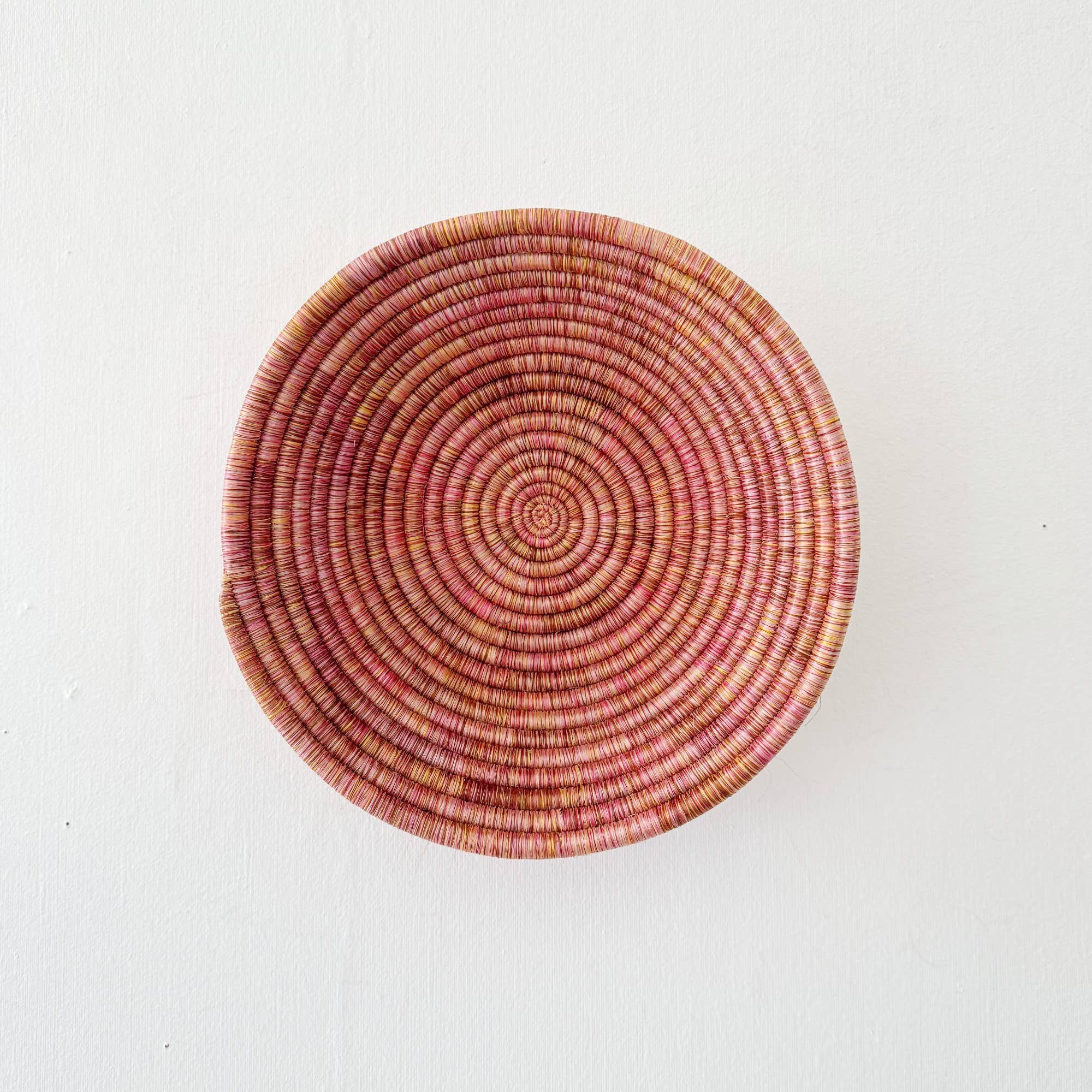 Cyabayaga Medium Bowl – Mountain Hollow