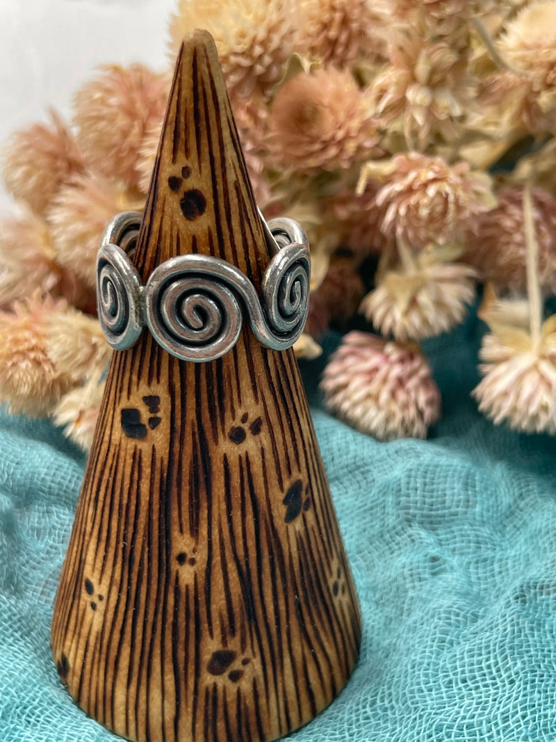 Hill Tribe Fine Silver Ring - Fiddlehead