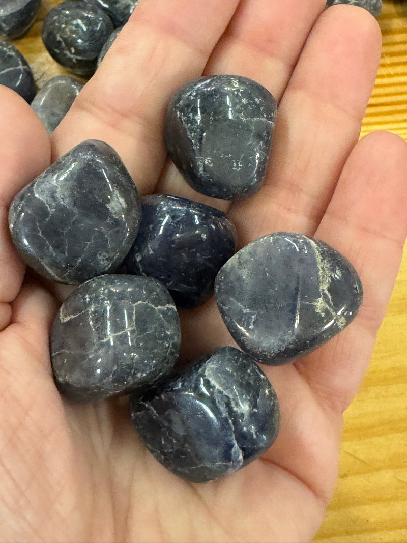 Iolite (Tumbled)