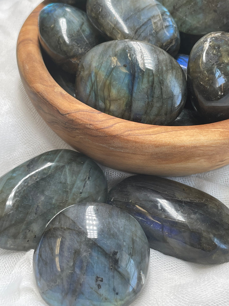 Labradorite Palm Stones / Pebbles (Blue & Multi Flash)