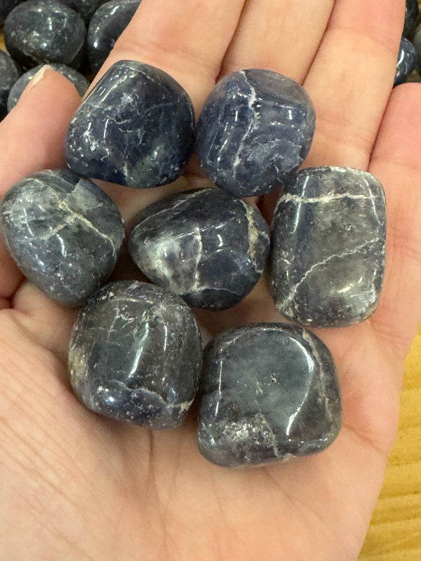 Iolite (Tumbled)