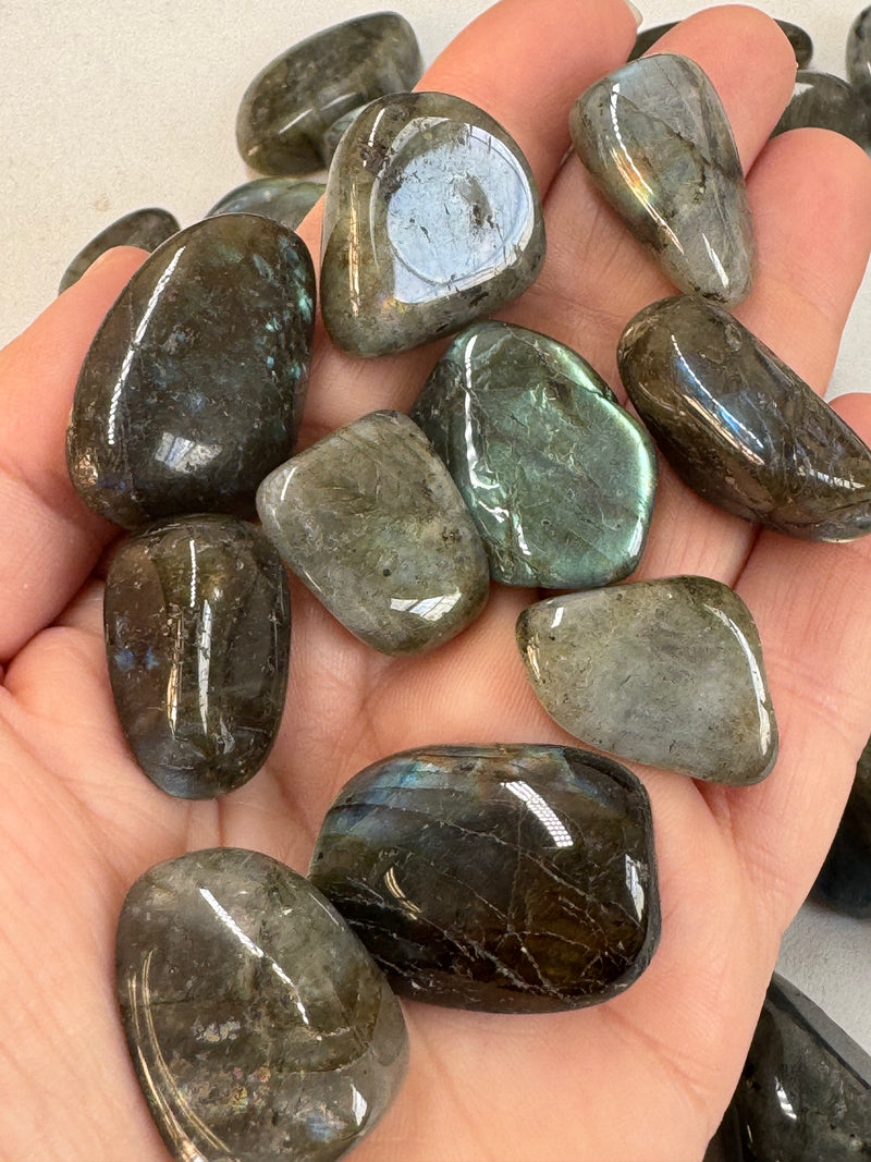 Labradorite (Tumbled)