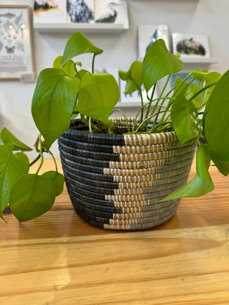 Stone Woven Planter - 7" Tapered