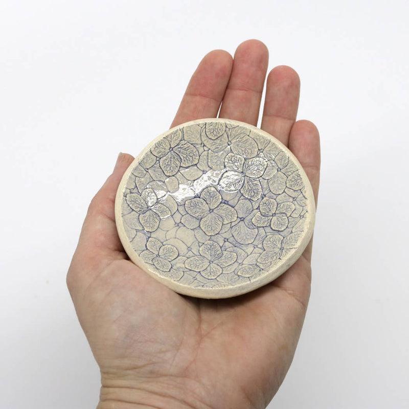 Pottery Dish - Hydrangea