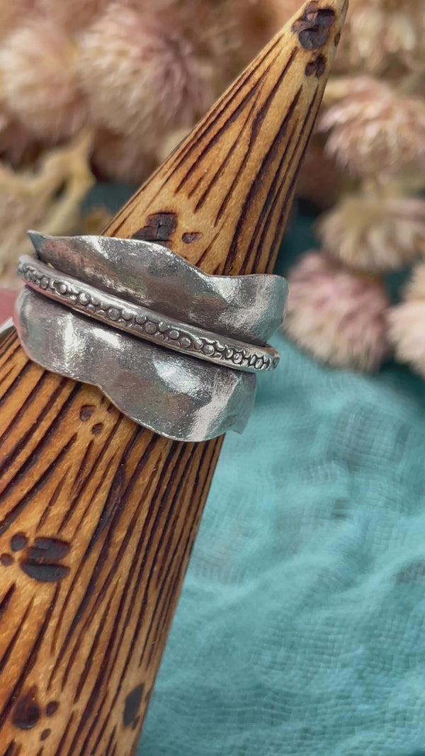 Hill Tribe Fine Silver Ring - Middle Path