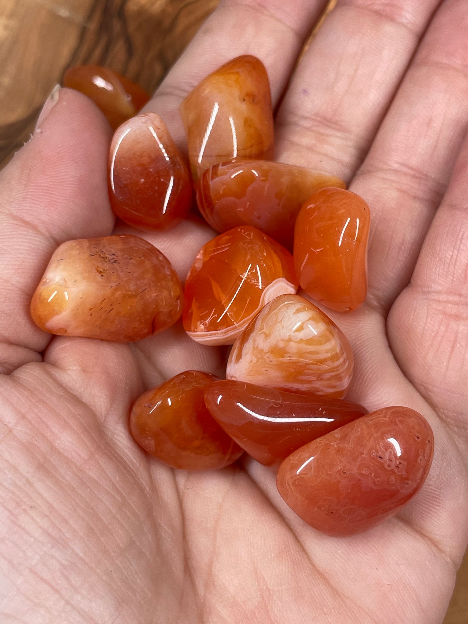 Carnelian (Tumbled) – Mountain Hollow